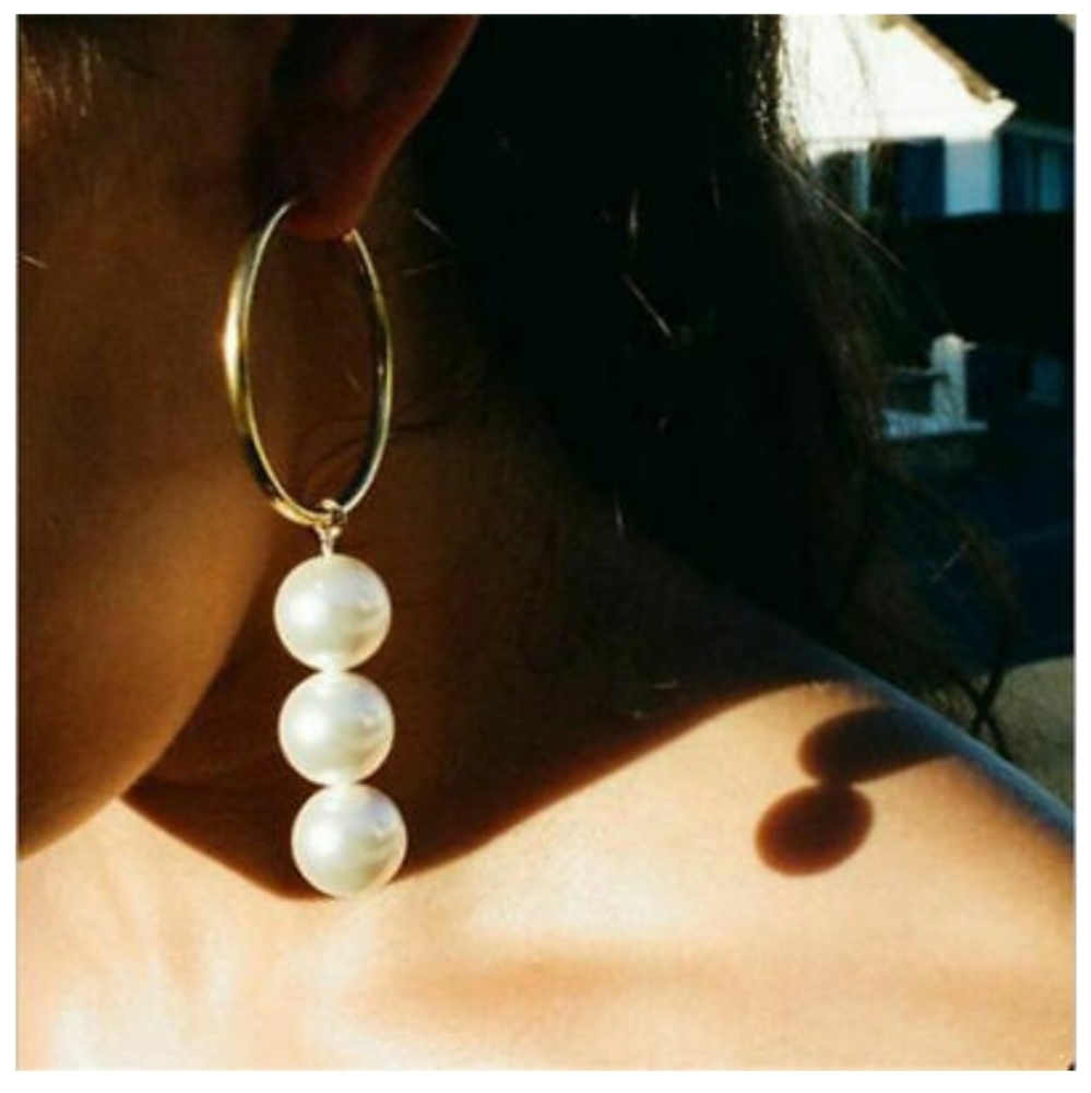 RHINESTONE CRYSTAL PEARL HOOP EARRINGS